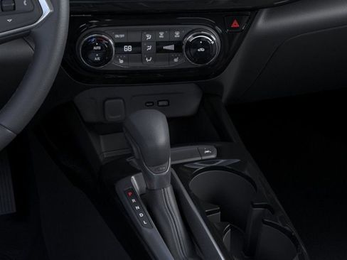 New 2026 Chevrolet Trax ACTIV FWD image 23