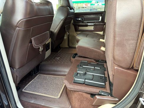 Used 2017 RAM 3500 Laramie Longhorn image 29