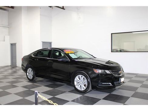 Used 2019 Chevrolet Impala LT image 1