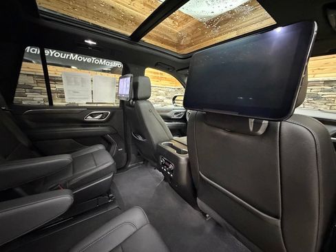 Used 2021 Chevrolet Tahoe Z71 w/ Rear Media and Nav Package AWD/4WD image 57