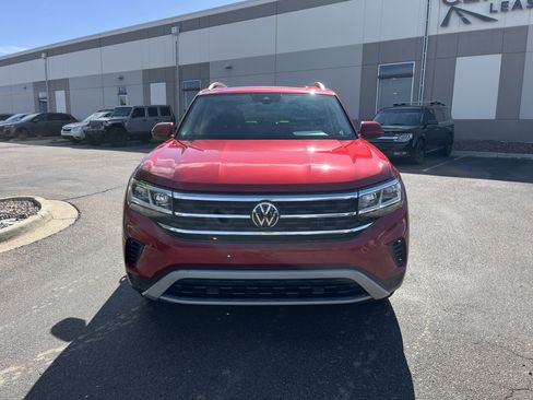 Used 2023 Volkswagen Atlas SEL image 2