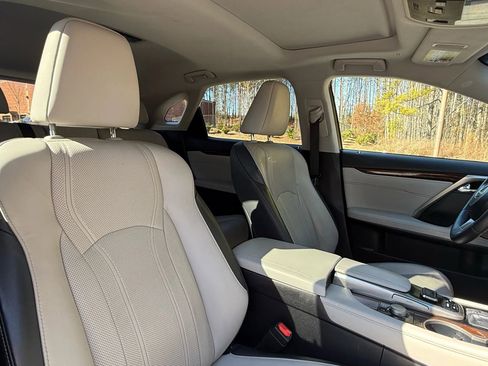 Used 2017 Lexus RX 350 AWD w/ Premium Package image 24