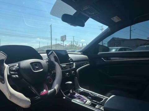 Used 2019 Honda Accord Sport image 11