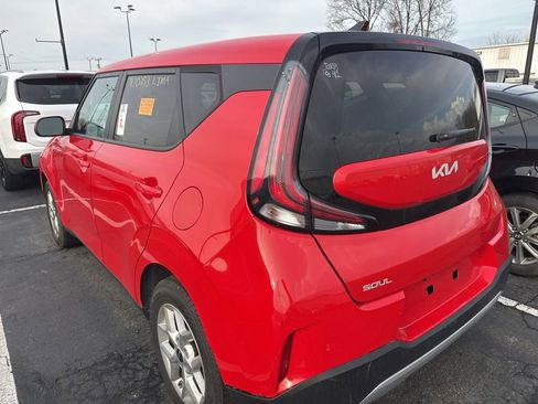 Used 2024 Kia Soul LX w/ Option Group 015 image 4