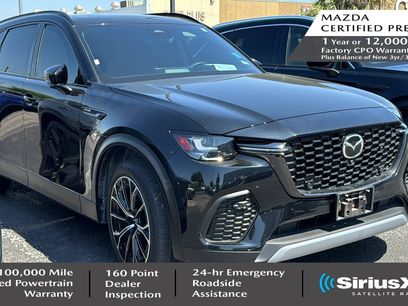 Used 2025 MAZDA MAZDA3 Hatchback w/ Appearance Package