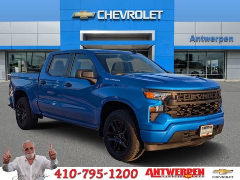 Certified 2025 Chevrolet Silverado 1500 Custom image 1