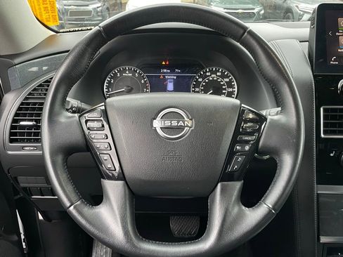 Used 2023 Nissan Armada SV image 15