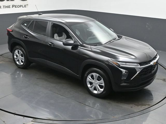 New 2026 Chevrolet Trax LS FWD image 27