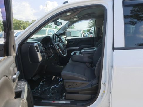 Used 2018 Chevrolet Silverado 1500 LT w/ All Star Edition AWD/4WD image 12