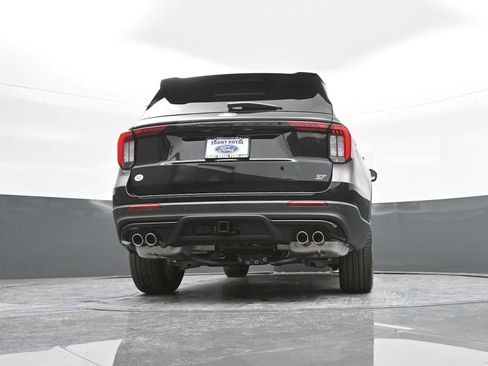 New 2026 Ford Explorer ST w/ Sun And Sound Package image 60