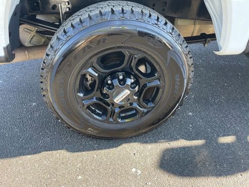 Used 2023 Ford F250 XL w/ STX Appearance Package image 20