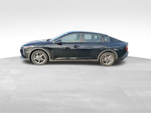 Used 2025 Kia K4 LXS image 5