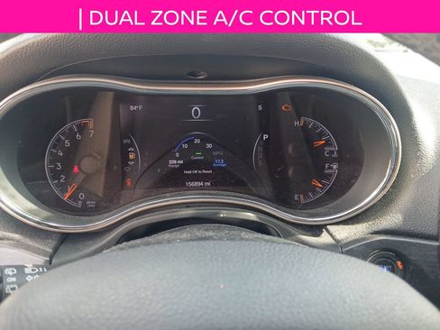Used 2014 Jeep Grand Cherokee Limited RWD image 13