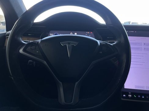 Used 2019 Tesla Model X Performance image 28