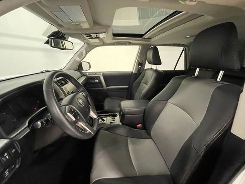 Used 2022 Toyota 4Runner SR5 Premium w/ Moonroof Package AWD/4WD image 3