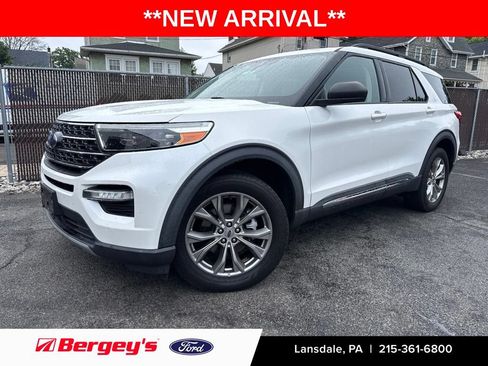 Used 2020 Ford Explorer XLT w/ Equipment Group 202A AWD/4WD image 1