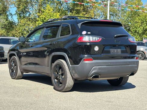 Used 2020 Jeep Cherokee Latitude Plus image 4