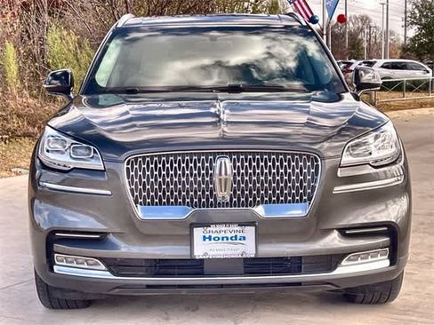 Used 2020 Lincoln Aviator Reserve w/ Equipment Group 202A image 7