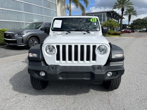 Used 2023 Jeep Wrangler Sport AWD/4WD image 7