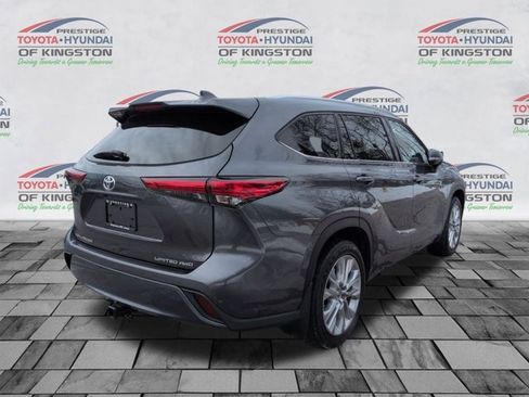 Certified 2020 Toyota Highlander Limited image 3