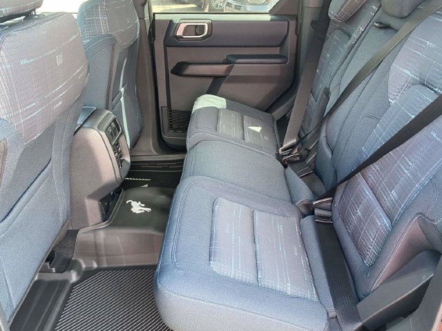 New 2026 Ford Bronco Heritage Edition AWD/4WD image 5