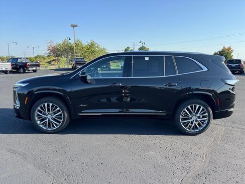 Certified 2025 Buick Enclave Avenir w/ Super Cruise Package image 2
