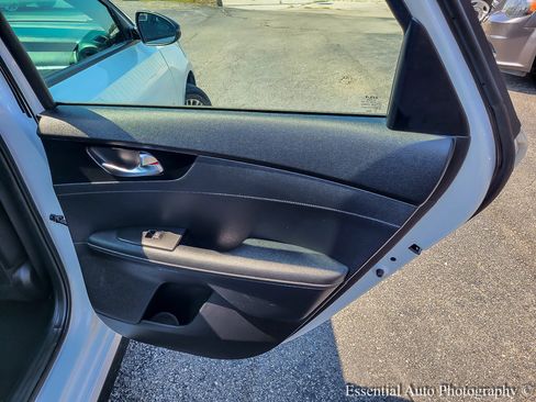 Used 2024 Kia Forte GT-Line w/ GT-Line Premium Package image 32