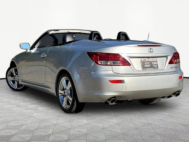 Used 2013 Lexus IS 250C RWD image 7