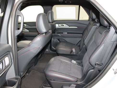 New 2026 Ford Explorer ST image 26