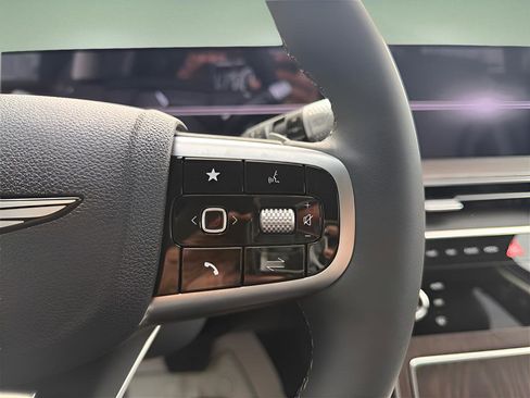 New 2025 Genesis GV80 2.5T Prestige image 35