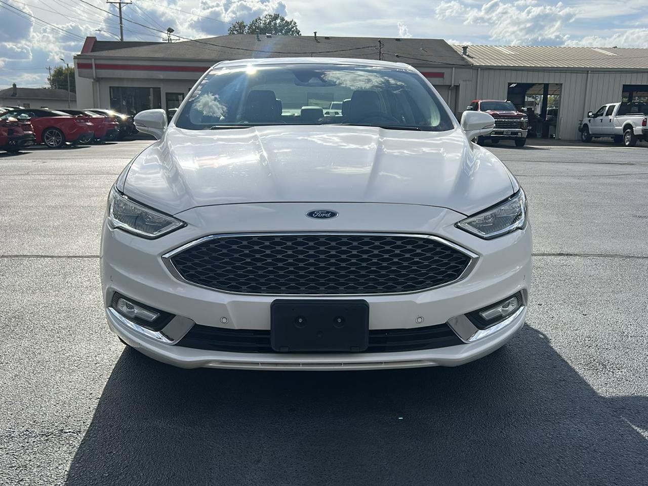 Used 2018 Ford Fusion Energi Platinum FWD image 2