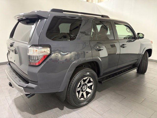 Used 2024 Toyota 4Runner TRD Off-Road Premium w/ Moonroof Package AWD/4WD image 5