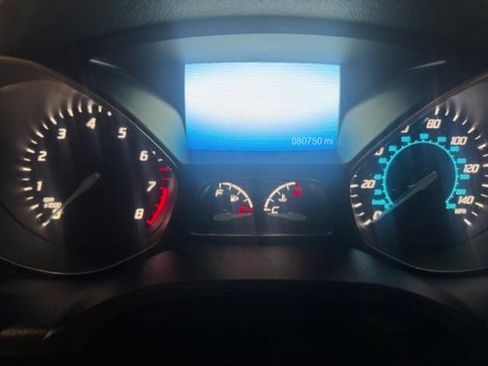 Used 2016 Ford Escape SE image 9