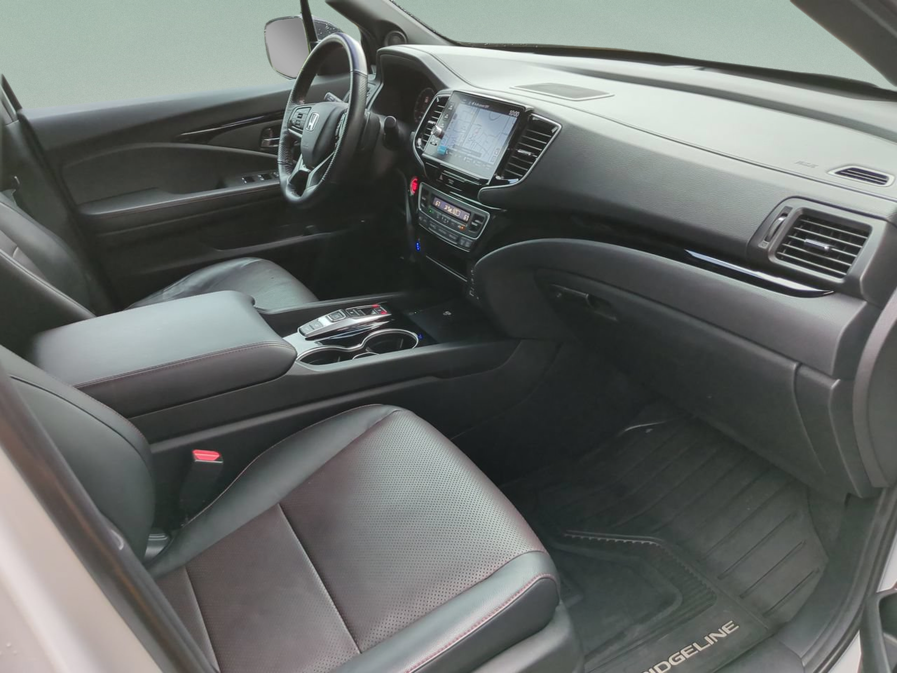 Certified 2024 Honda Ridgeline Black Edition image 19