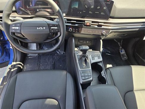 New 2026 Kia Sportage EX w/ EX Panorama Roof Package image 21