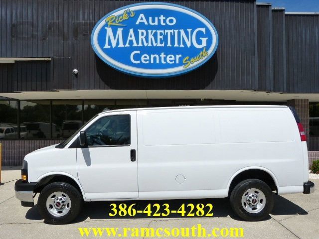 Used 2022 GMC Savana 2500 w/ Driver Convenience Package RWD image 1