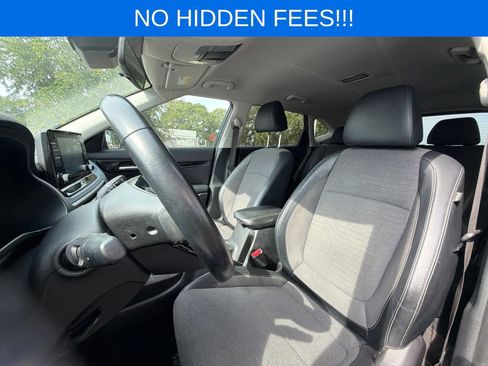 Used 2021 Kia Seltos S FWD image 15