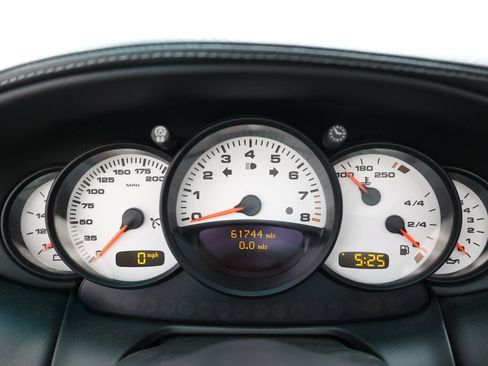 Used 2003 Porsche 911 Cabriolet image 28