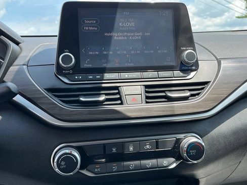 Used 2023 Nissan Altima 2.5 SV FWD image 20