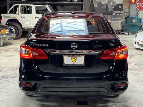 Used 2019 Nissan Sentra SV FWD image 9