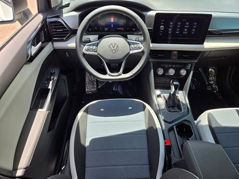 Certified 2025 Volkswagen Taos S FWD image 10