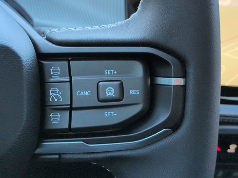 New 2026 Jeep Cherokee Limited image 24