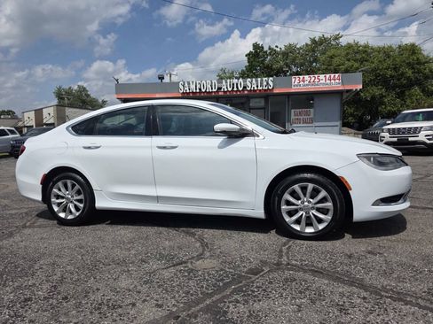 Used 2016 Chrysler 200 C FWD image 8