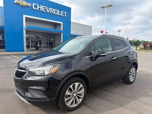 Used 2019 Buick Encore Preferred FWD image 1