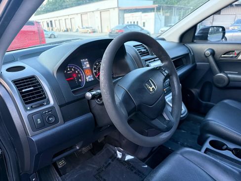 Used 2011 Honda CR-V LX image 17