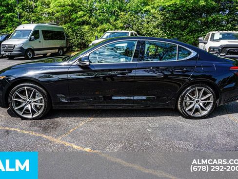 Used 2025 Genesis G70 2.5T AWD/4WD image 7