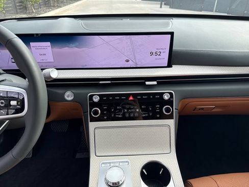 New 2026 Genesis GV80 2.5T Prestige AWD/4WD image 17