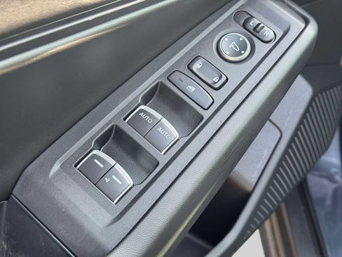 Used 2025 Honda Accord SE image 16