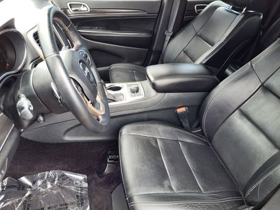 Used 2017 Jeep Grand Cherokee Limited w/ Luxury Group II