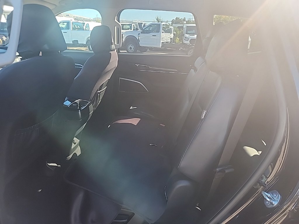 Certified 2024 Kia Telluride LX FWD image 19